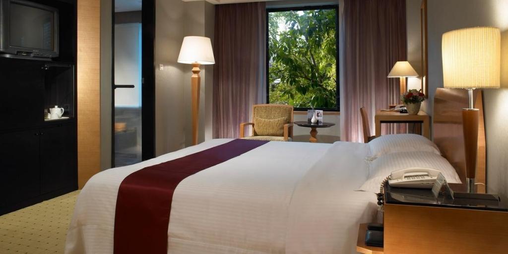 Guestroom: Spring City Golf & Lake Resort