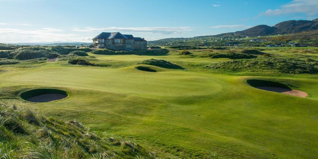 Ballyliffin Golf Club (Glashedy Links): 18th Green
