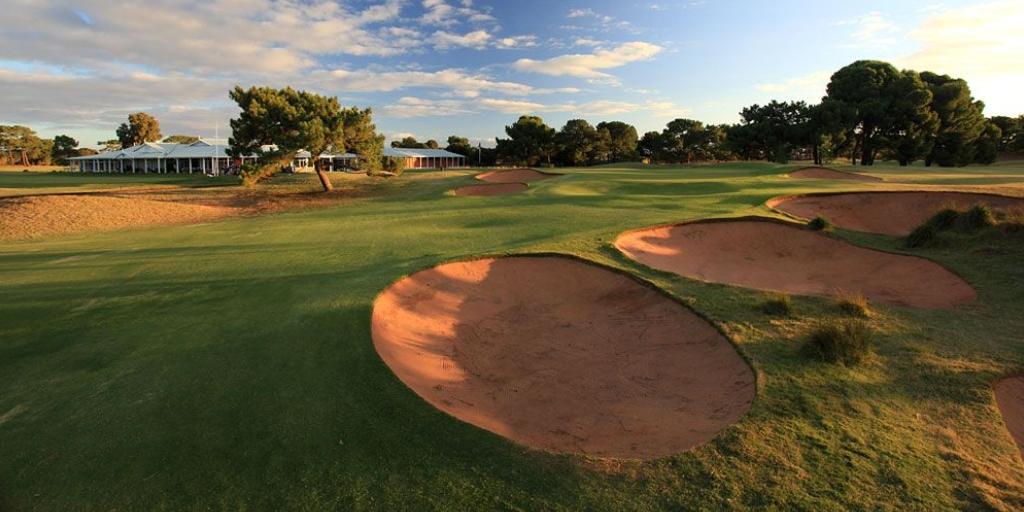 Hole 4 Royal Adelaide GC
