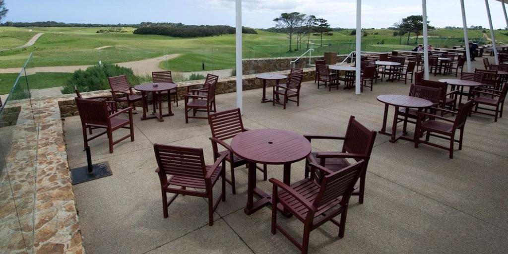 Clubhouse Terrace: Peppers Moonah Links
