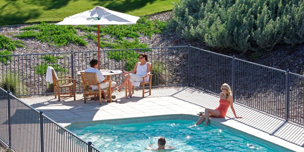 Outdoor Pool: Peppers Moonah Links