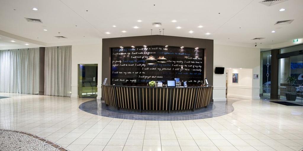 Lobby: Mantra Mooloolaba Beach