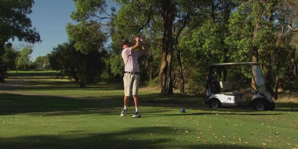 Teeing off at The Vines Lakes GC