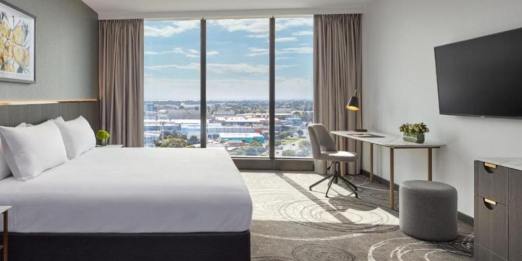 PARKROYAL Monash: Deluxe Room